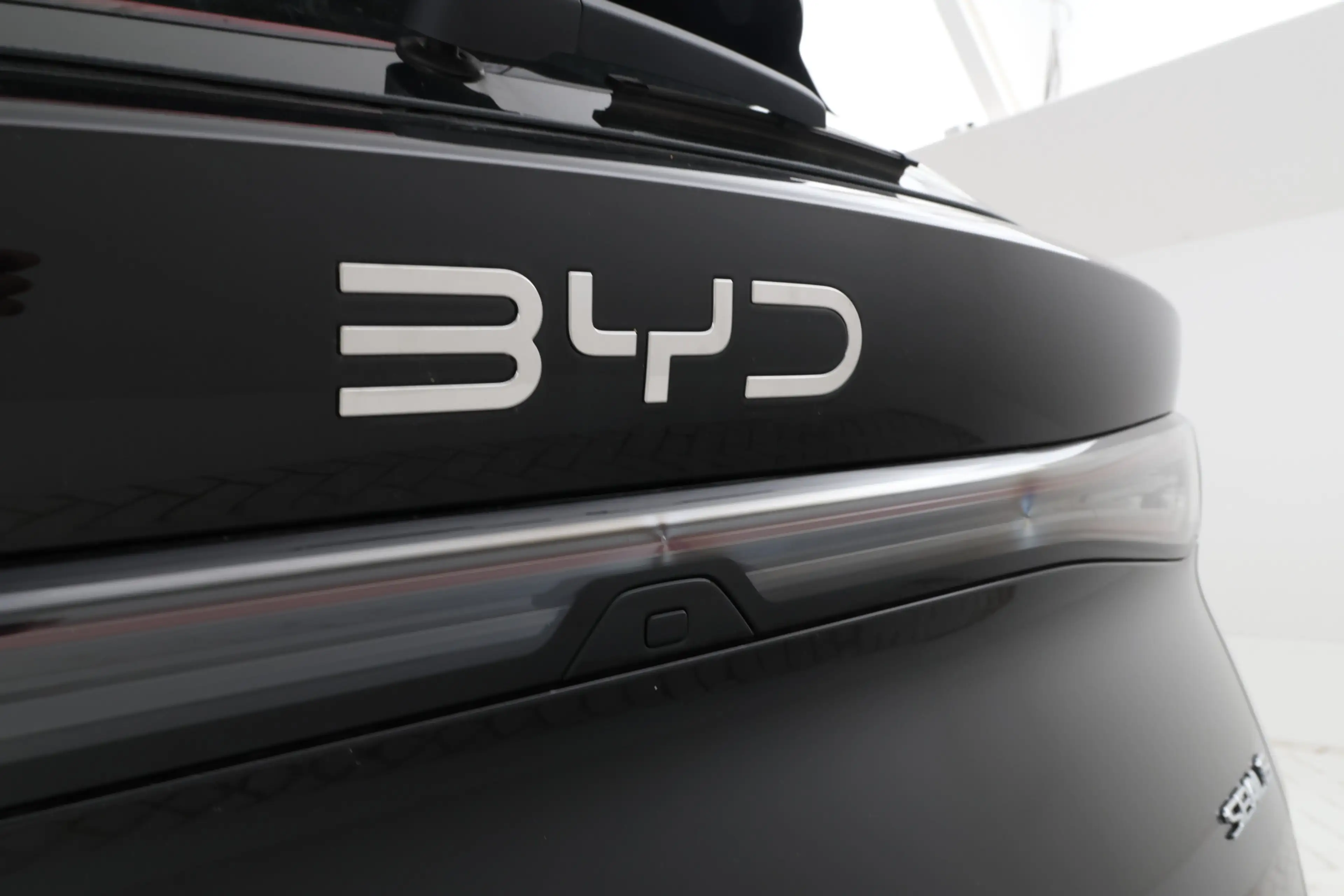 BYD Seal 6 Touring 1.5 DM-i Boost keuze uit 15 stuks — photo 9