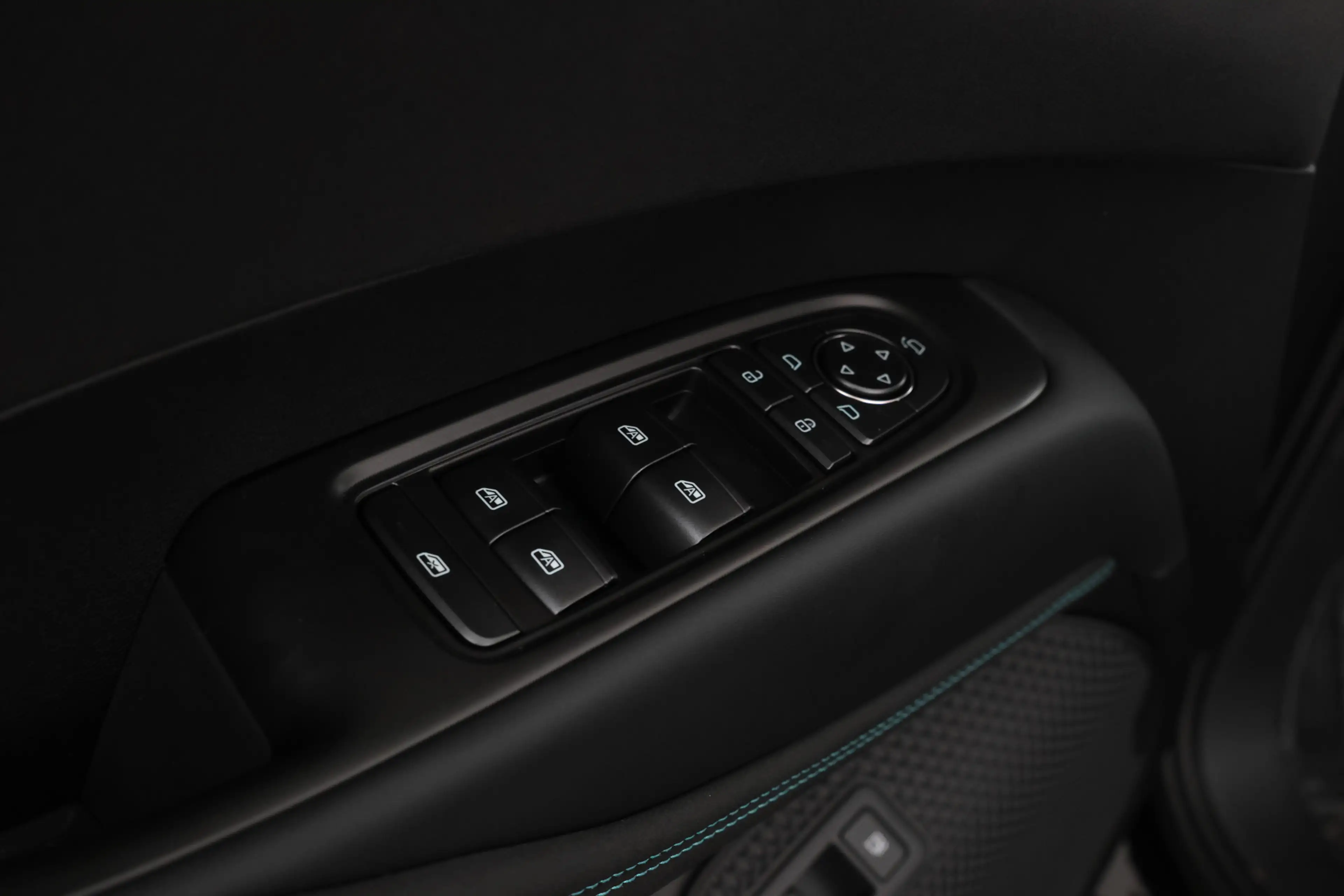 BYD Seal 6 Touring 1.5 DM-i Boost keuze uit 15 stuks — photo 20