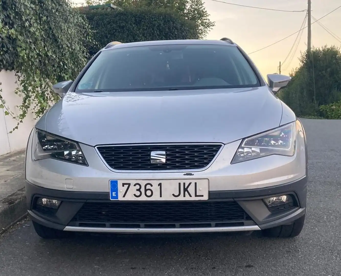 SEAT Leon 2.0TDI CR S&S 4D DSG6 184 Grau - 2