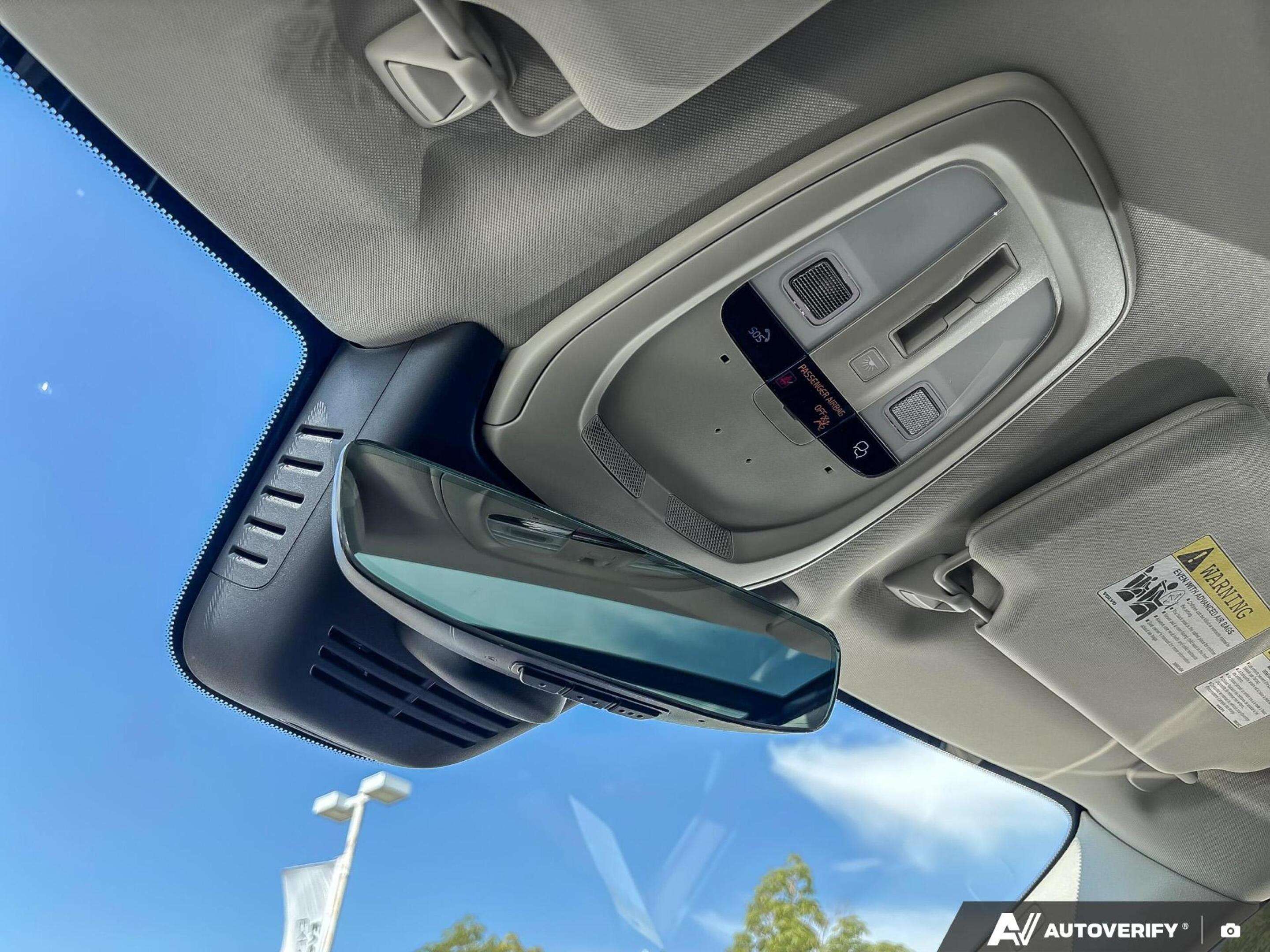 2026 Volvo XC90 Core Bright Theme FEATURED VEHICLE - SAVE $1,500! thumb 22