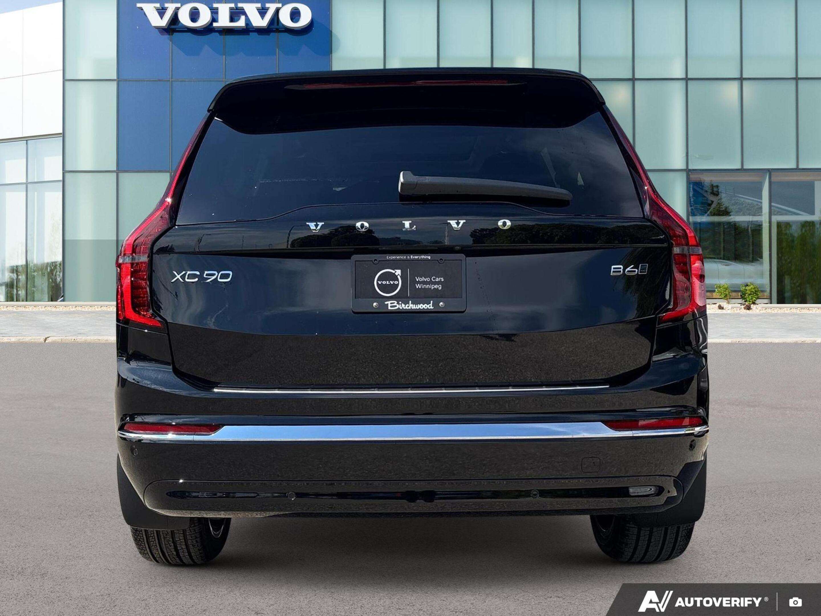 2026 Volvo XC90 Core Bright Theme FEATURED VEHICLE - SAVE $1,500! alt 5