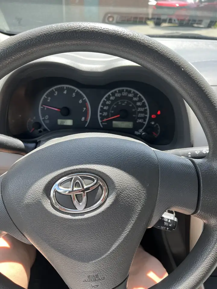 Toyota Corolla photo Toyota Corolla