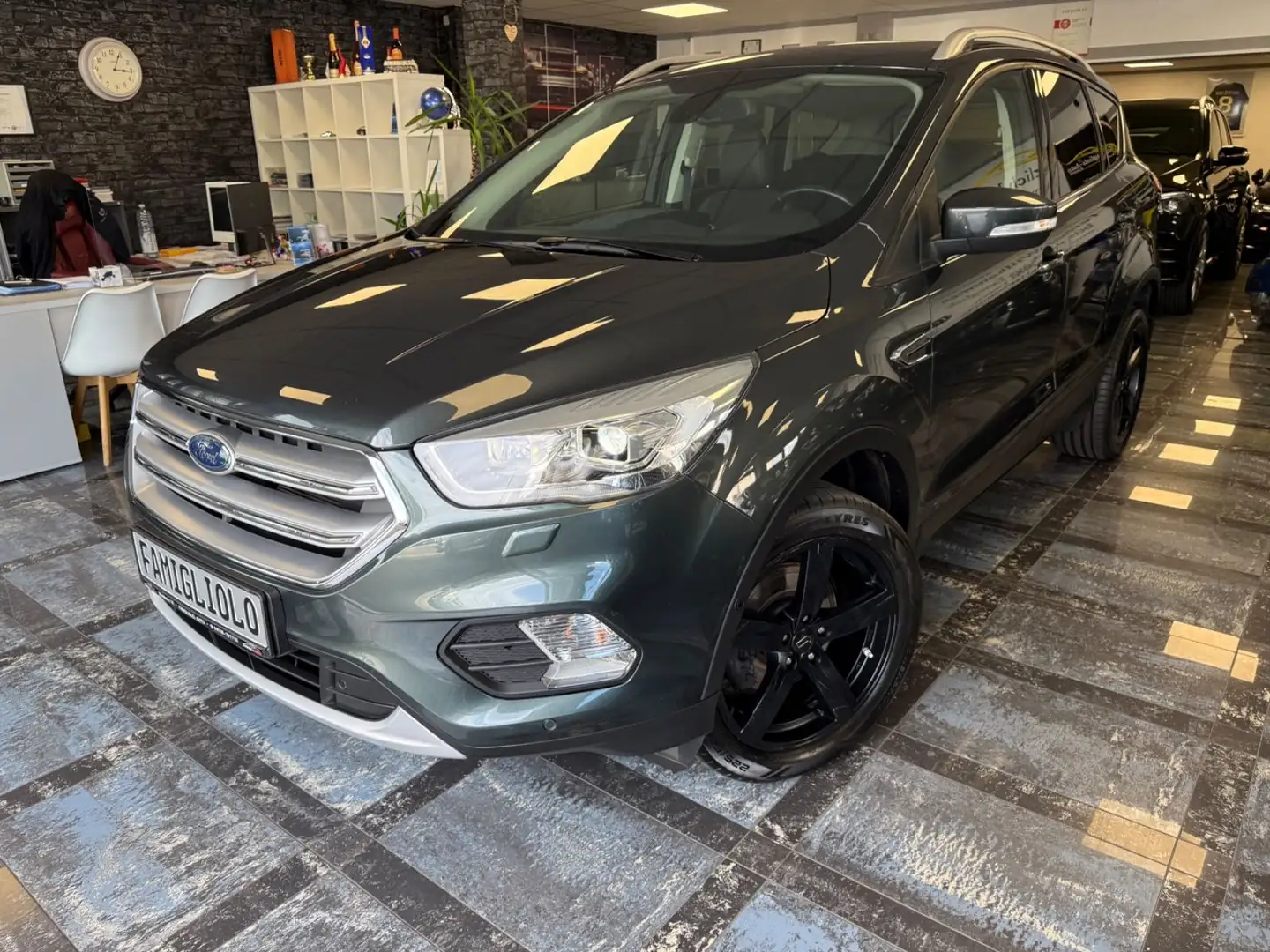 Ford Kuga Titanium*Leder*Navi*Xenon*Kamera*Klimaauto Grün - 1