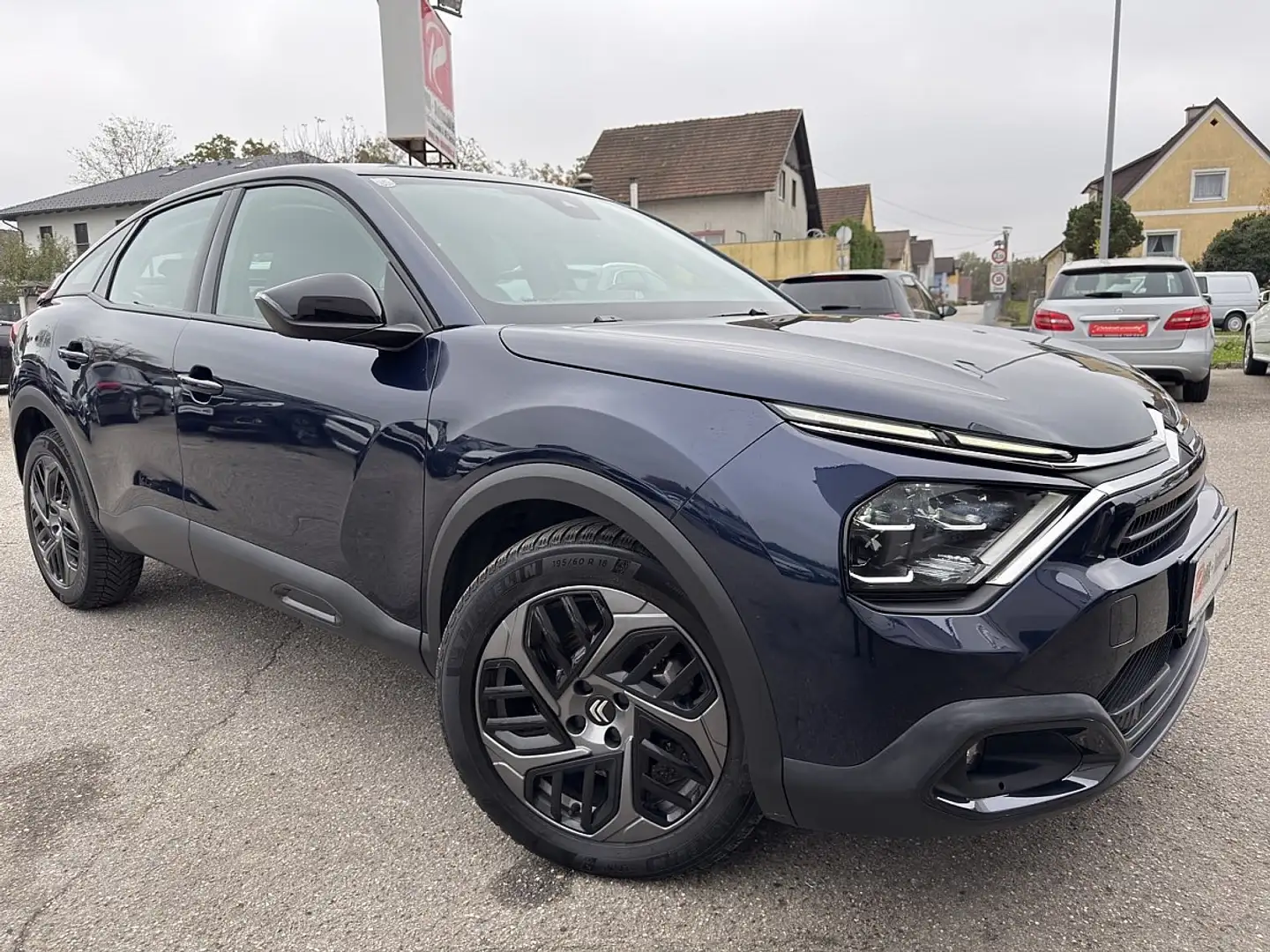 Citroen C4 BlueHDI 130 S&S EAT8 Aut. Plus Bleu - 1