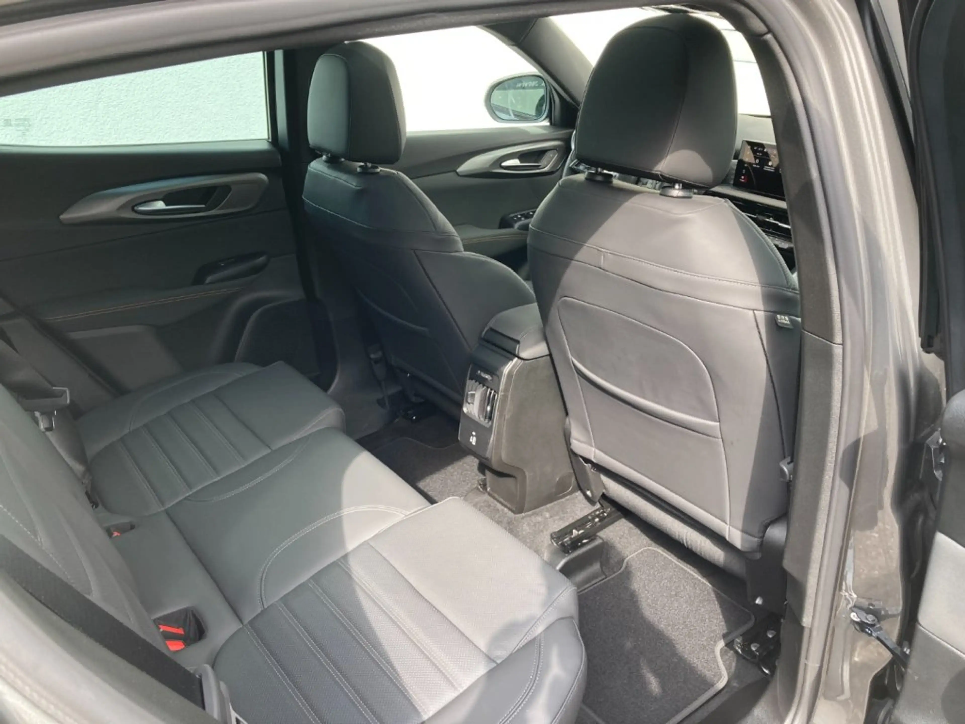 Alfa Romeo Tonale Ibrida 1.5 175PS Fwd Veloce — photo 6