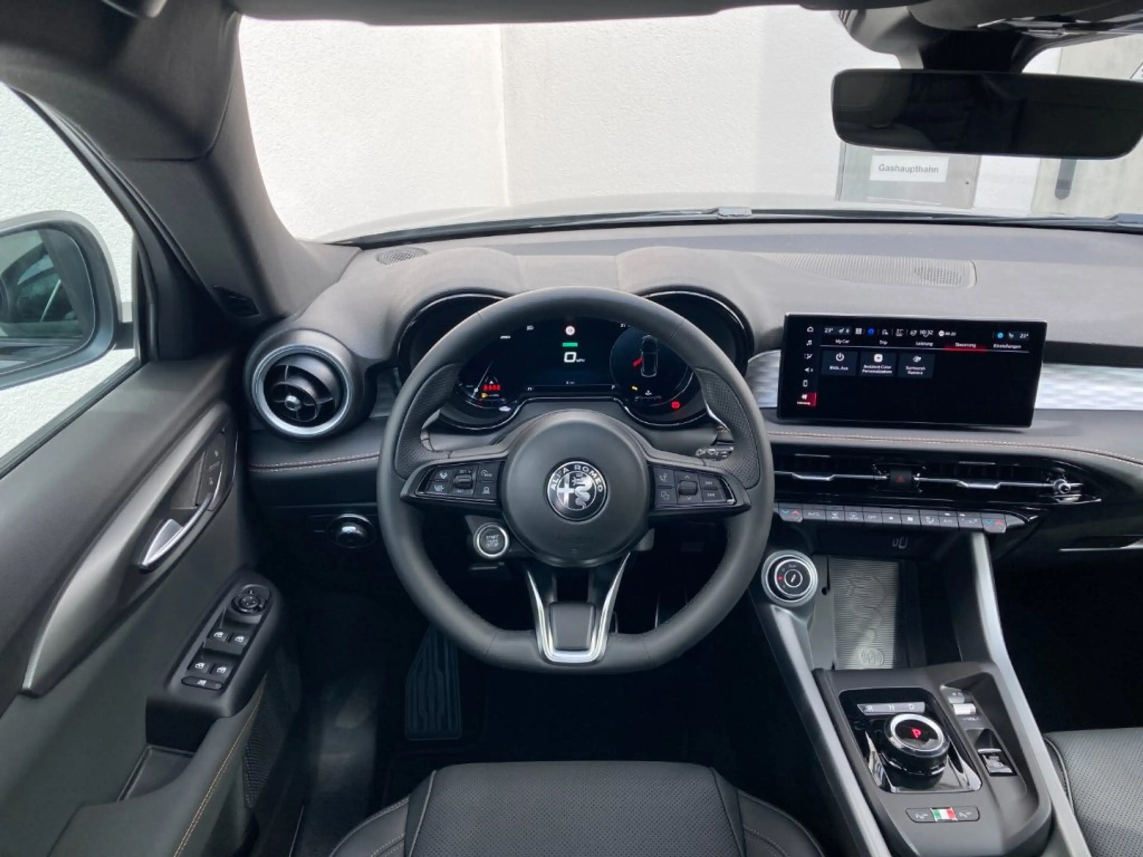 Alfa Romeo Tonale Ibrida 1.5 175PS Fwd Veloce — photo 8
