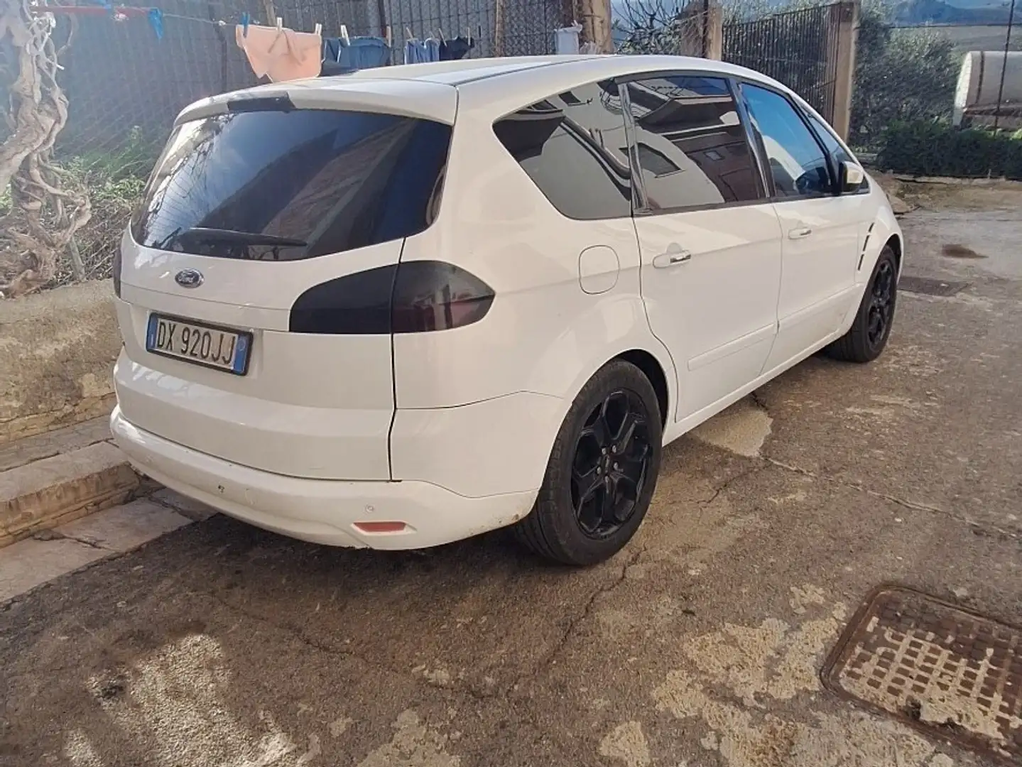Ford S-Max 2.0 tdci Titanium dpf Bianco - 2
