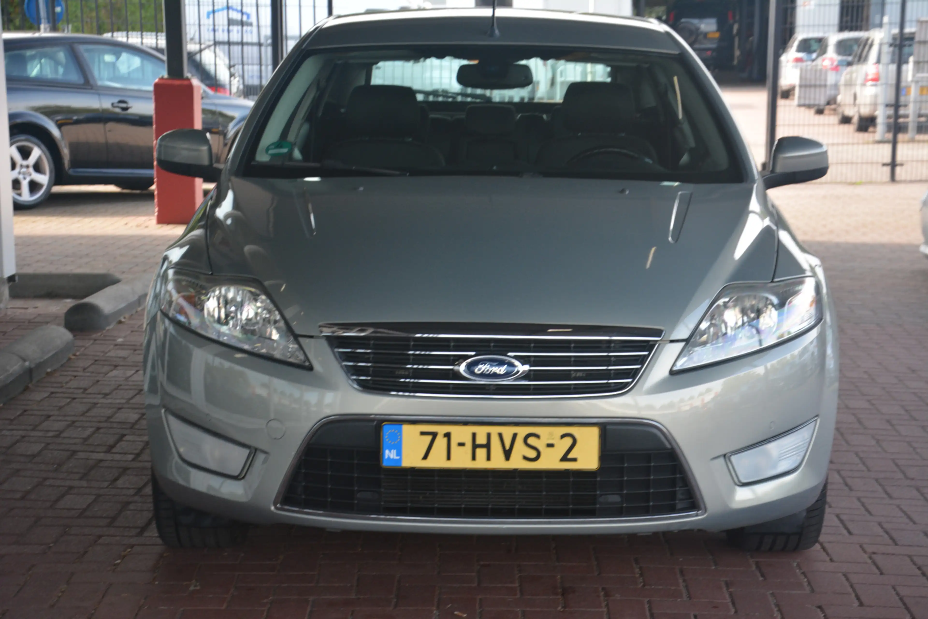 Ford Mondeo 2.0-16V Ghia Nederlandse auto 108398 NAP dealerond — photo 23