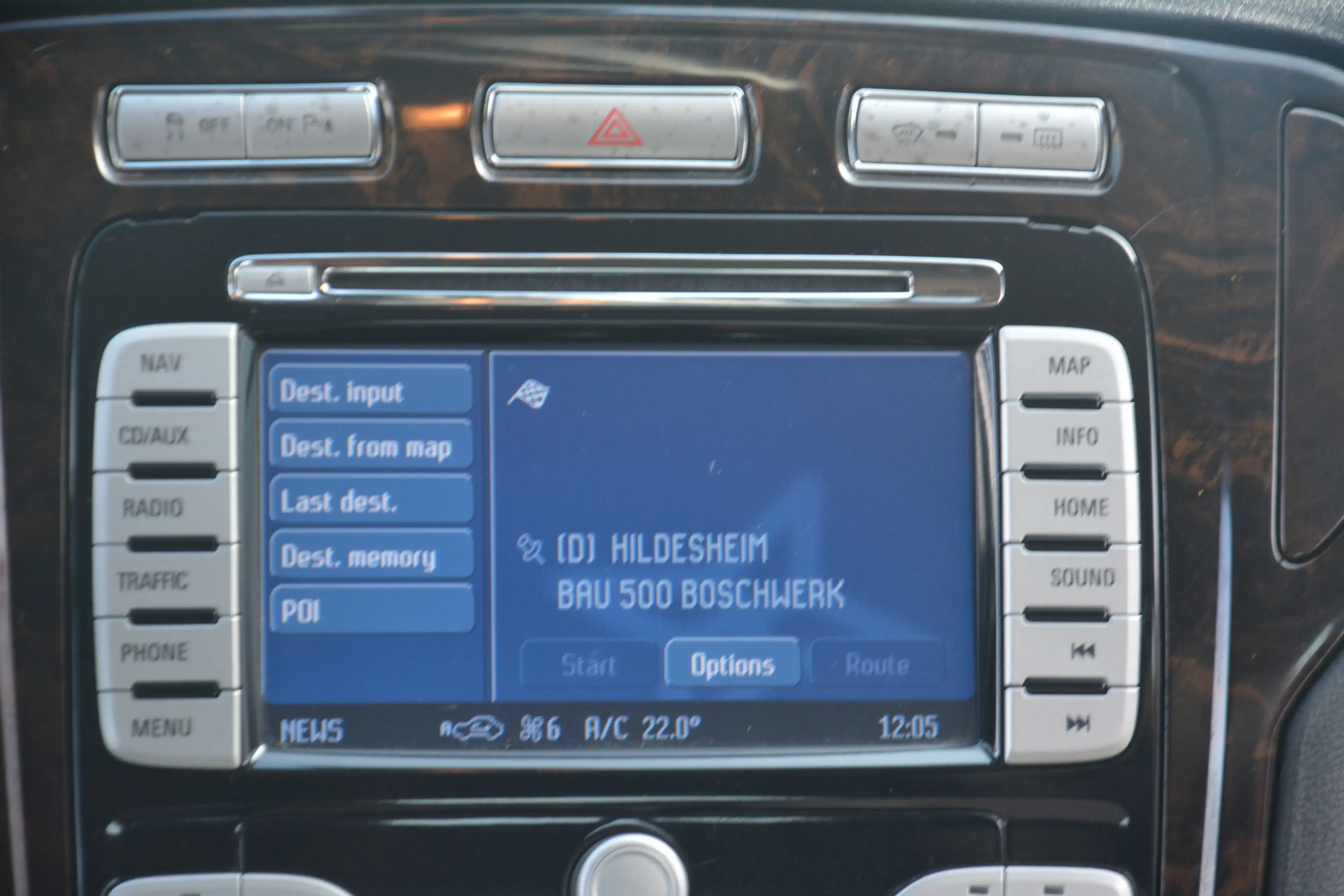 Ford Mondeo 2.0-16V Ghia Nederlandse auto 108398 NAP dealerond — photo 16