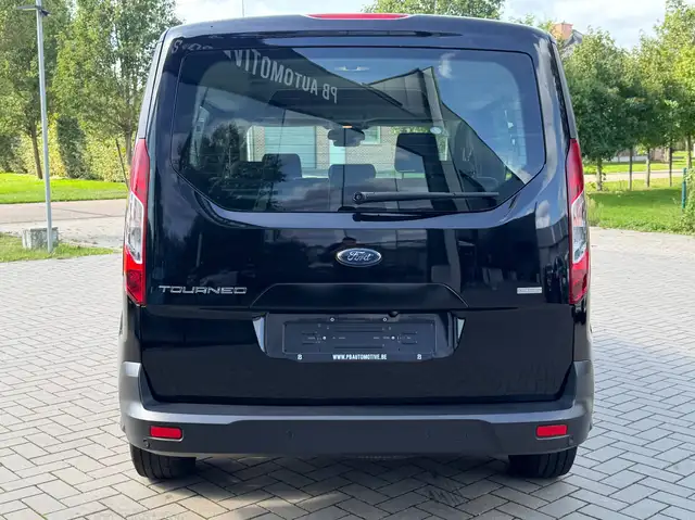Ford Tourneo Connect view 6