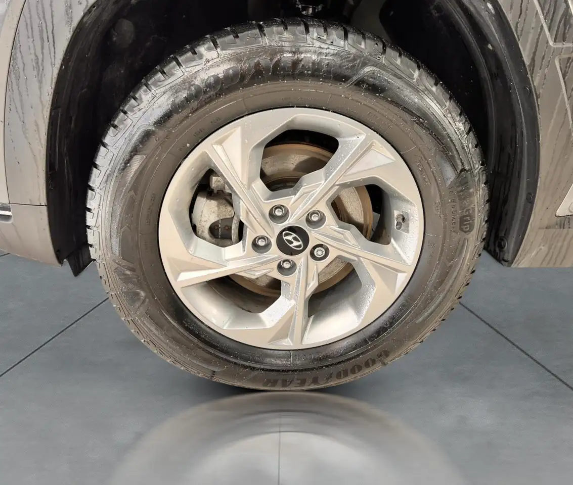 Hyundai TUCSON снимка Hyundai TUCSON