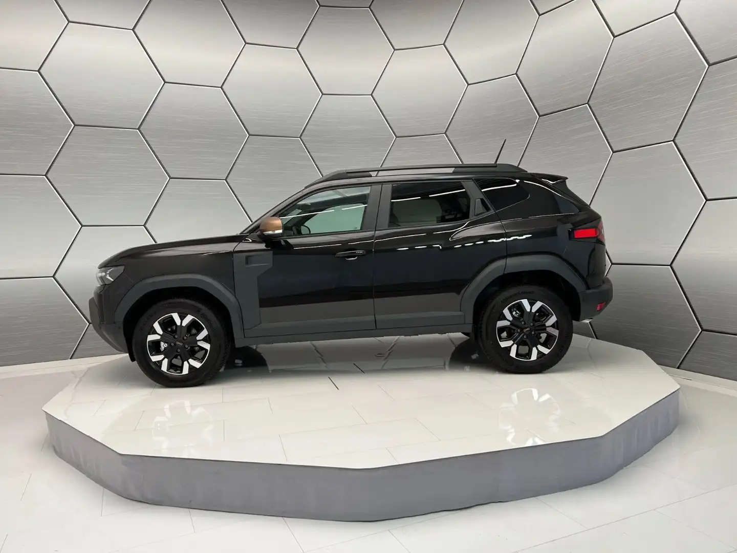 Dacia Duster III Hybrid 140 Extreme SHZ City Technik Чёрный - 2