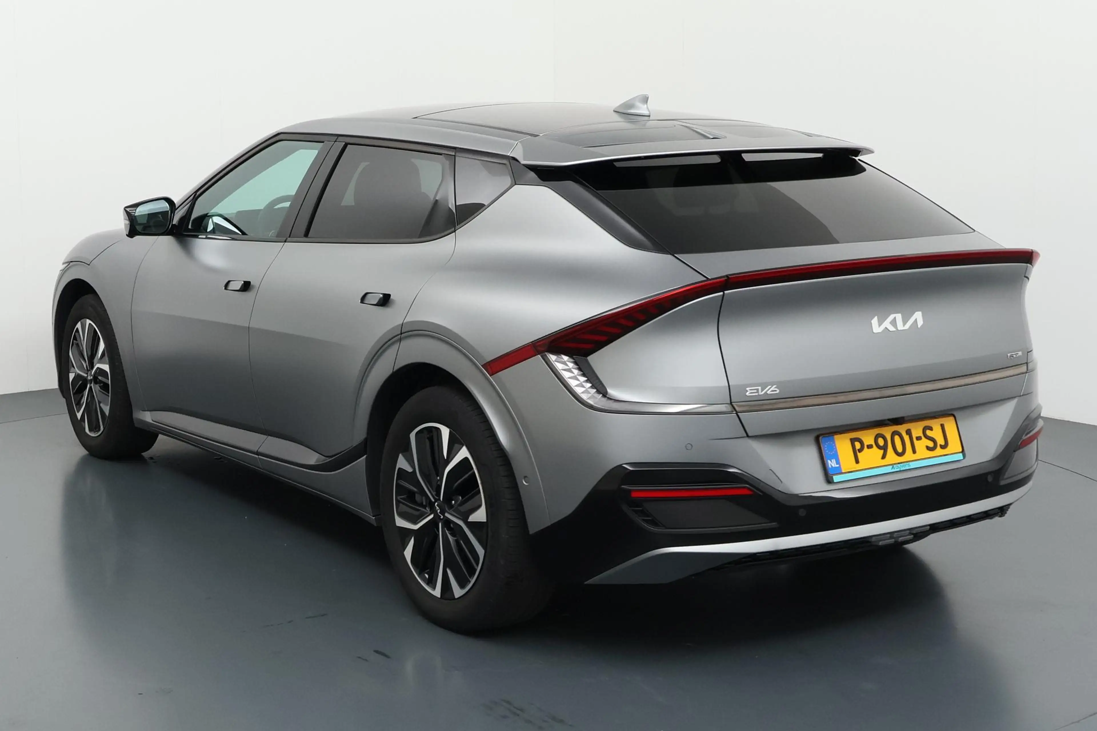 Kia EV6 GT-Line 77.4 kWh Volledig elektrische kracht in ee — photo 12
