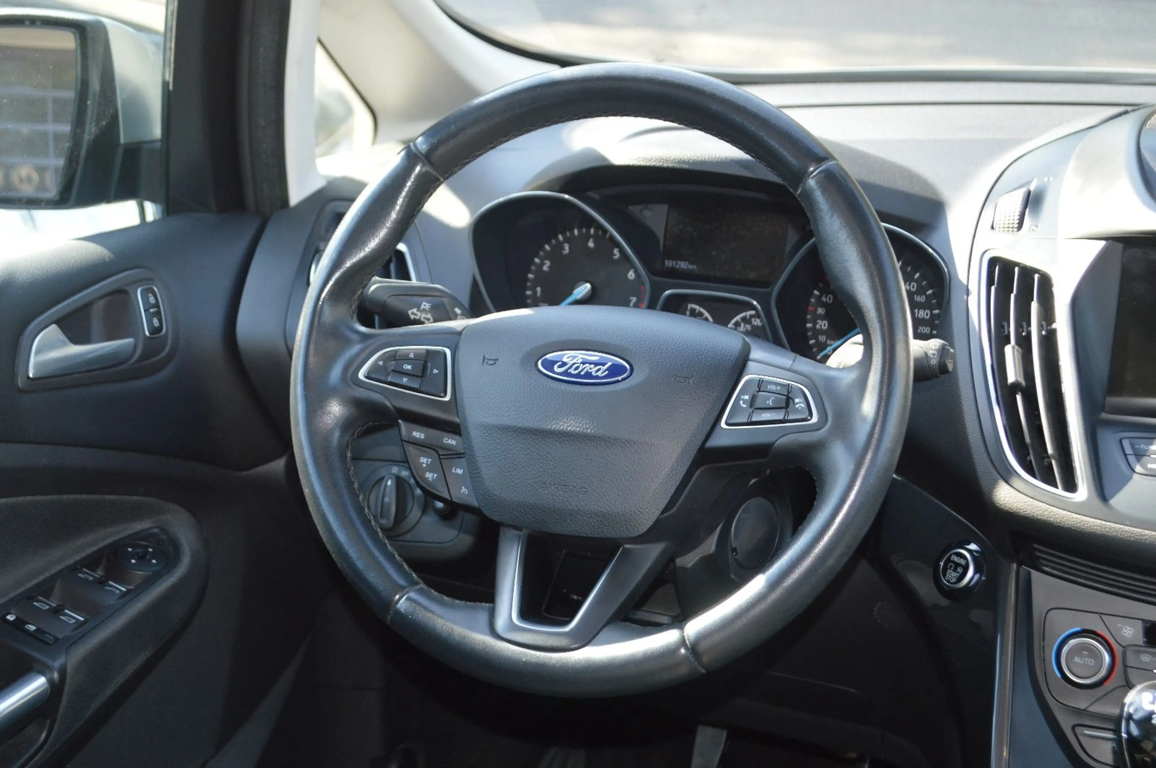 Ford C-Max C-MAX Titanium*Active Park Assist*Navi* — photo 6