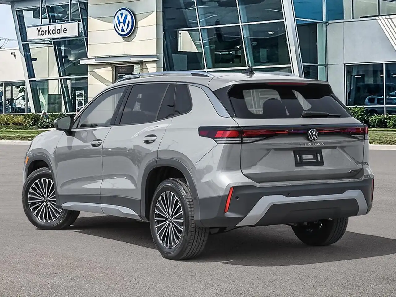Volkswagen Tiguan снимка Volkswagen Tiguan