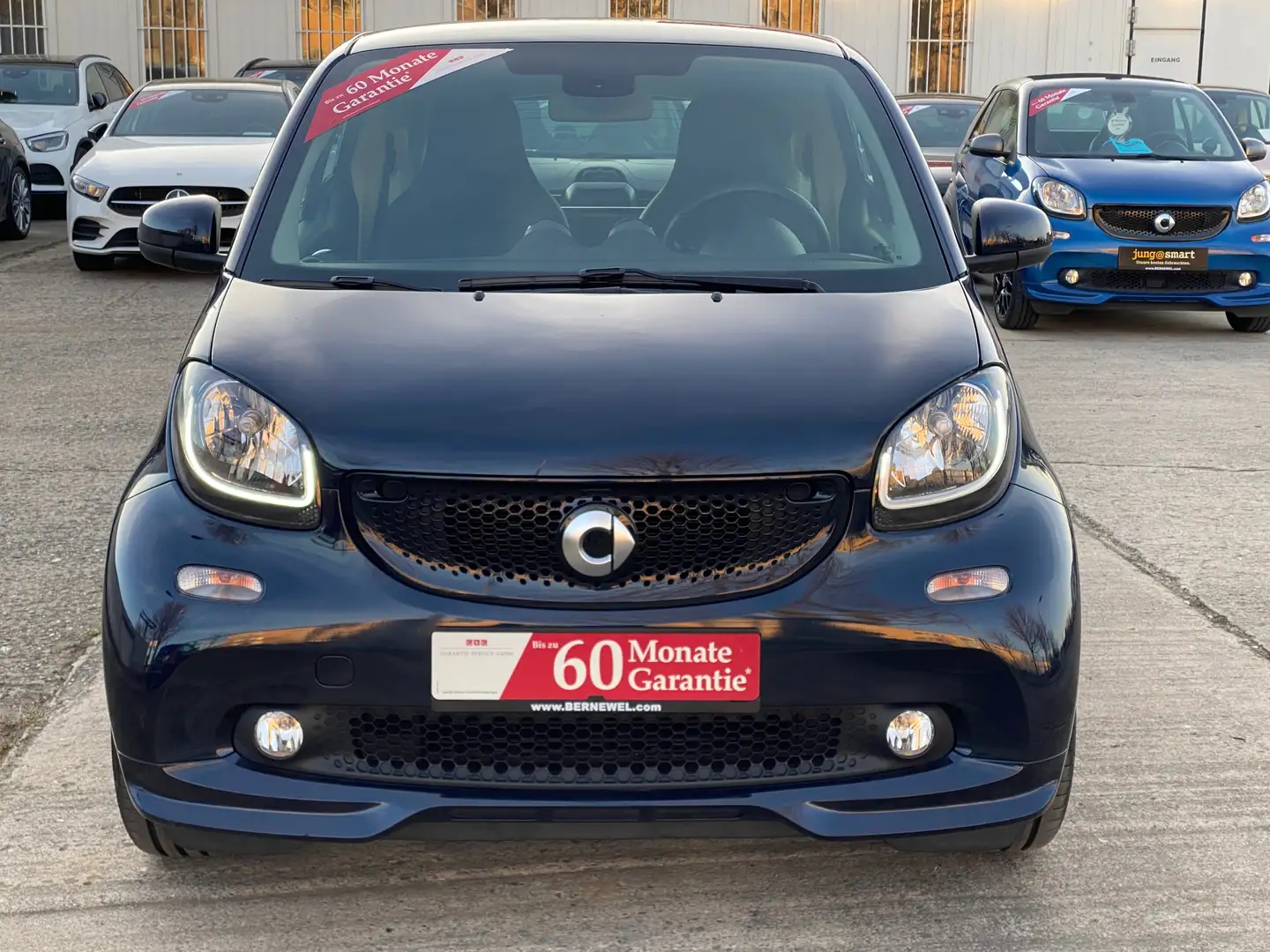 smart forTwo BRABUS ®SportPaket_JBLsound_Rückfahrkam_Pano Blau - 2