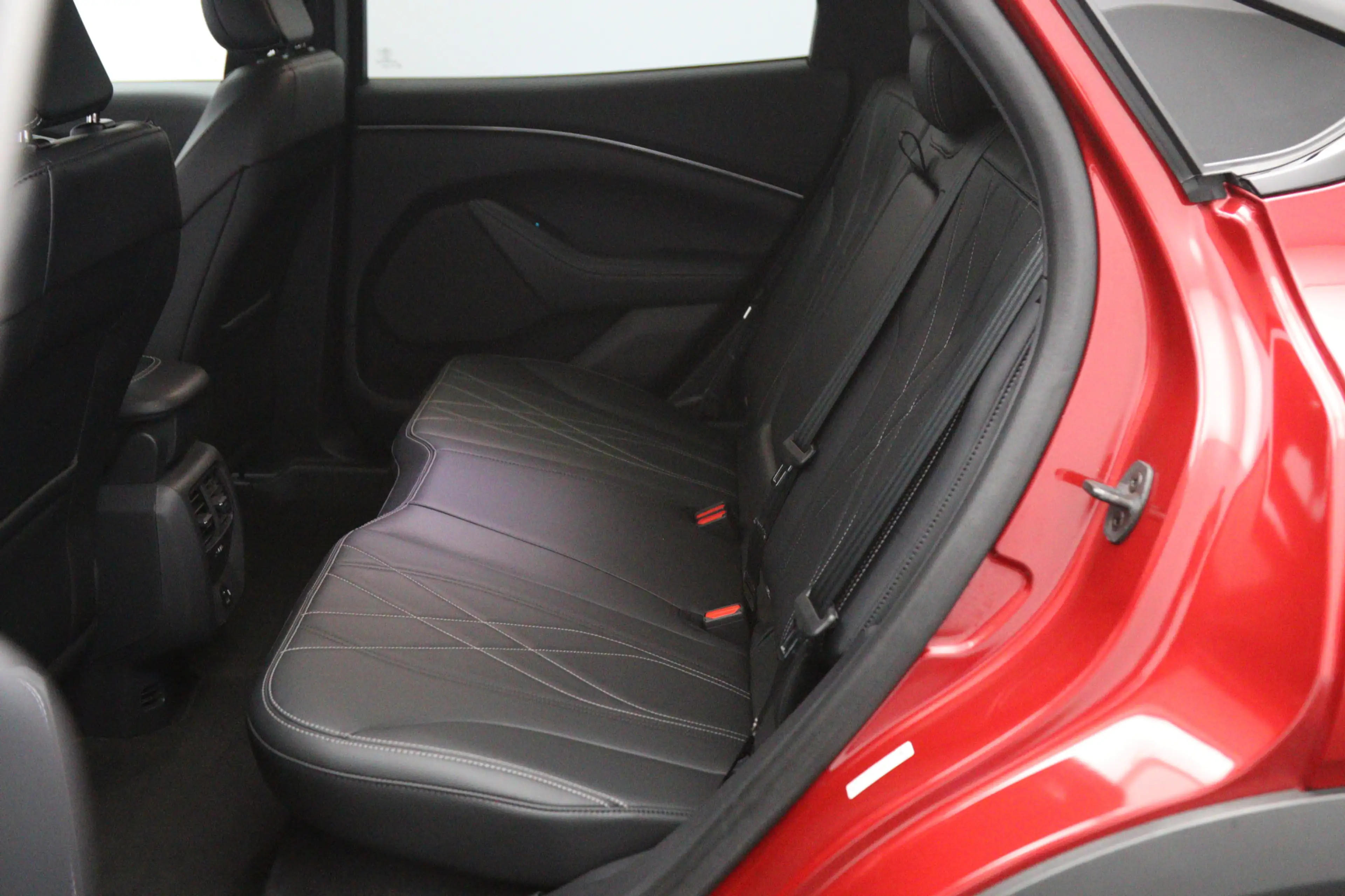 Ford Mustang Mach-E RWD 75 kWh 270 PK, SOH 97%, Leder, Adap. Cruise Co — photo 24