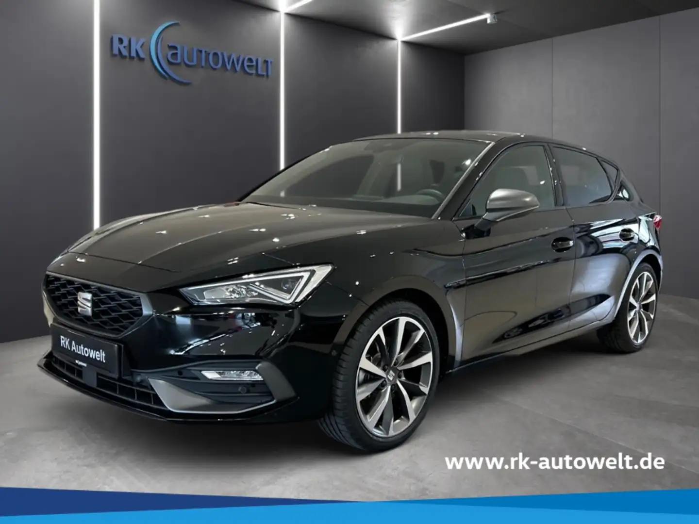 SEAT Leon FR 2.0 TDI Navi*Pano*Kamera*eSitz*Keyl. Noir - 1