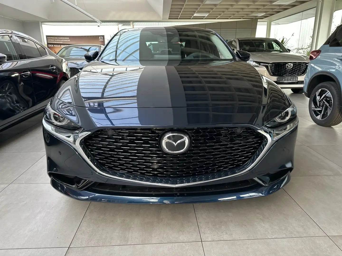 Mazda 3 Fastback 2025 Exclusive-Line 2.5L e-SKYACTIV-G 140 Bleu - 2