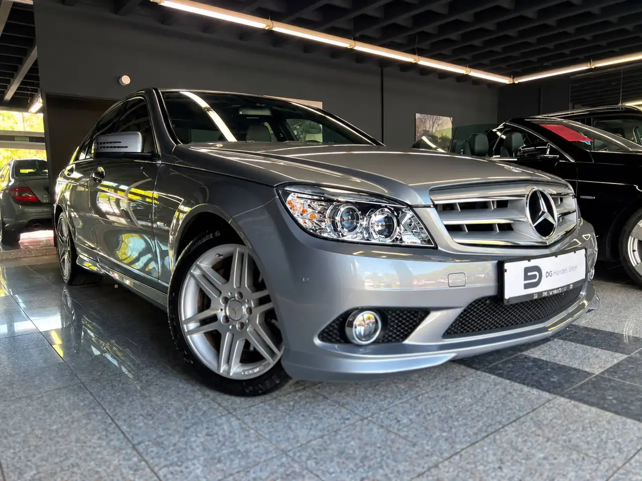 Mercedes-Benz C 300