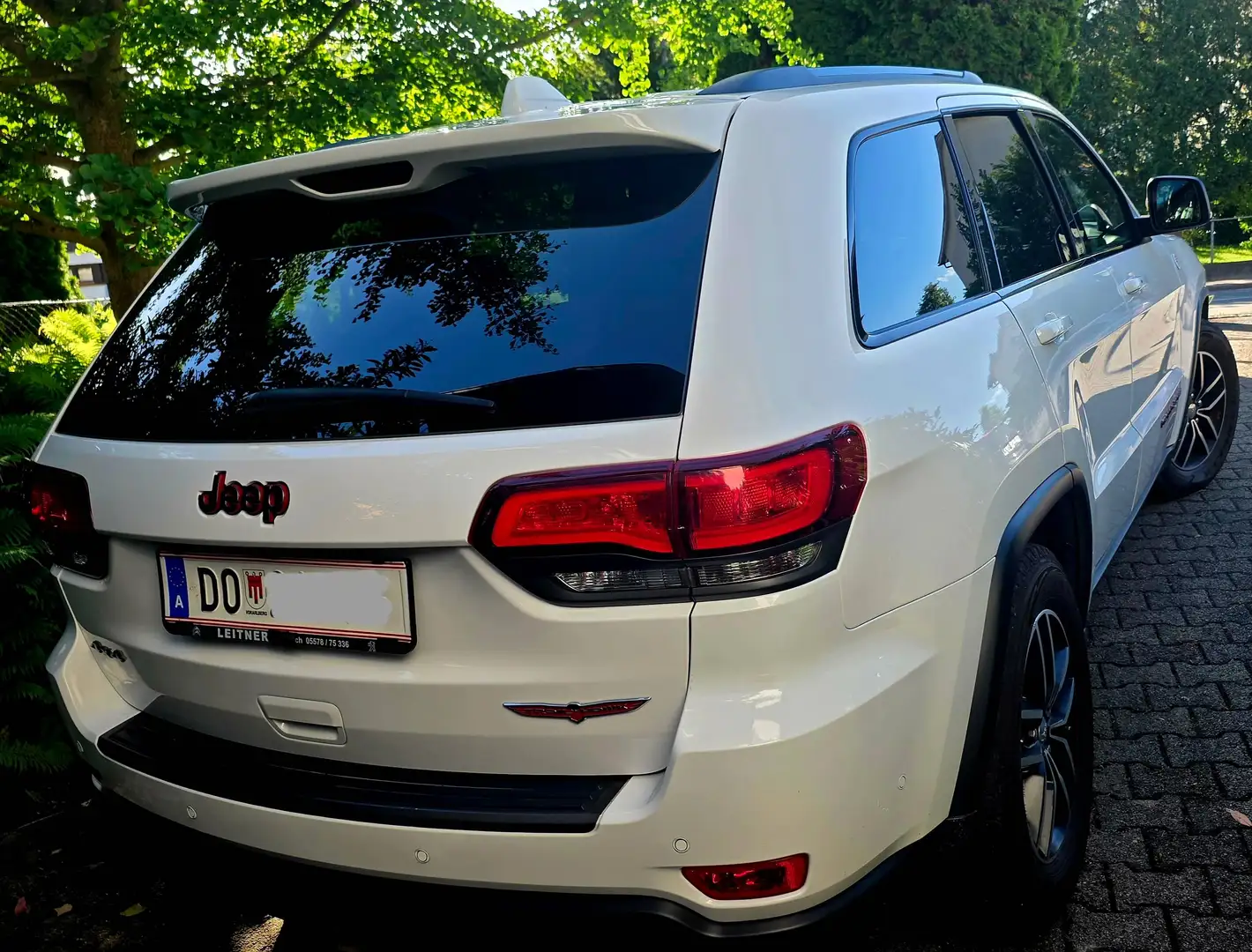 Jeep Grand Cherokee Grand Cherokee 3,0 V6 CRD Trailhawk Trailhawk Weiß - 2