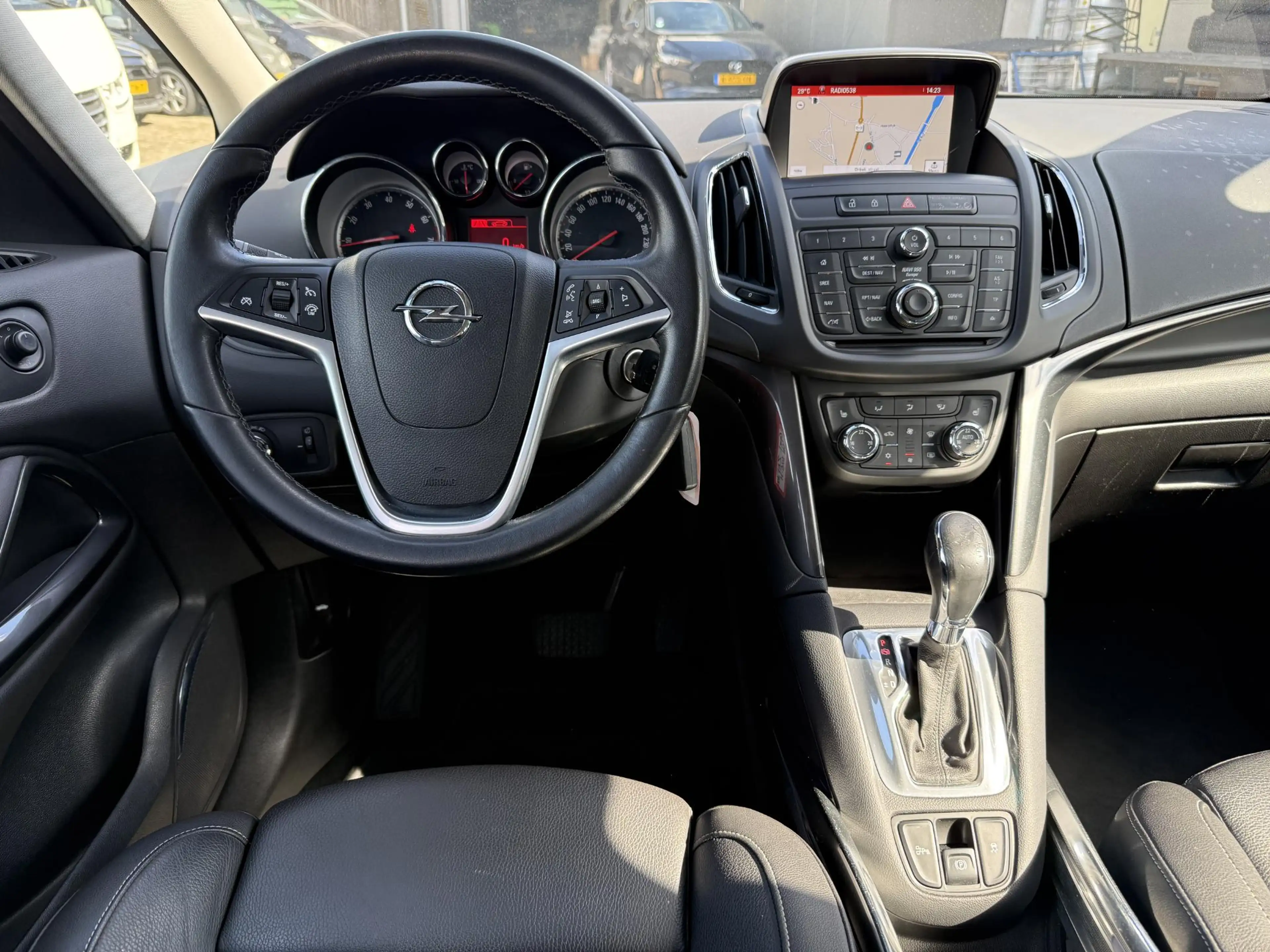 Opel Zafira Tourer 1.4 Innovation 7p. | Trekhaak | Navi | LMV | Dodeh — photo 3