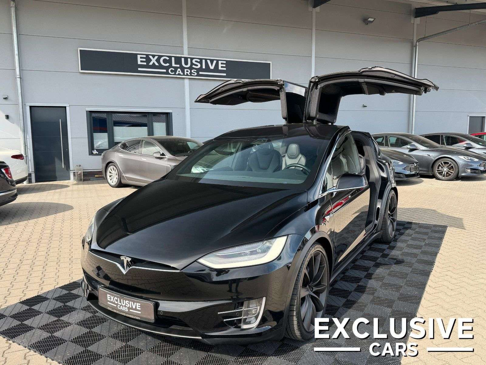 Second hand Tesla Model X electro