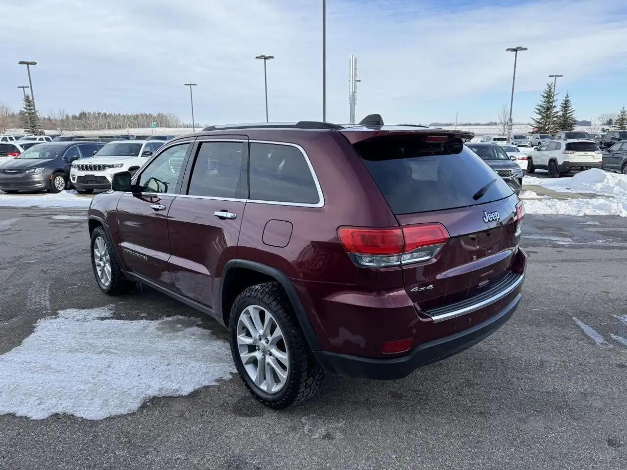 Jeep Grand Cherokee снимка Jeep Grand Cherokee