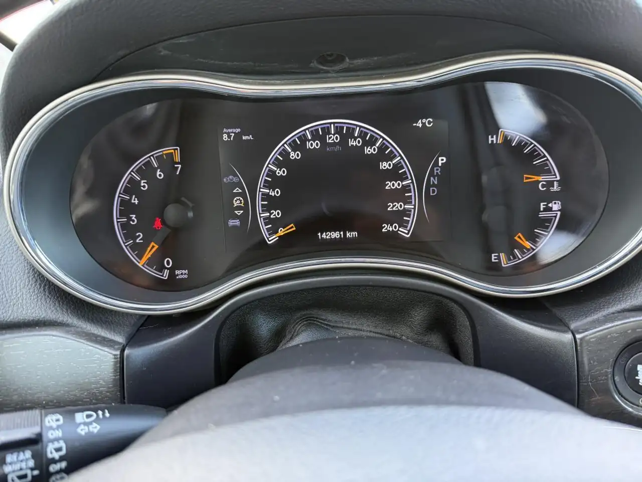 Jeep Grand Cherokee снимка Jeep Grand Cherokee
