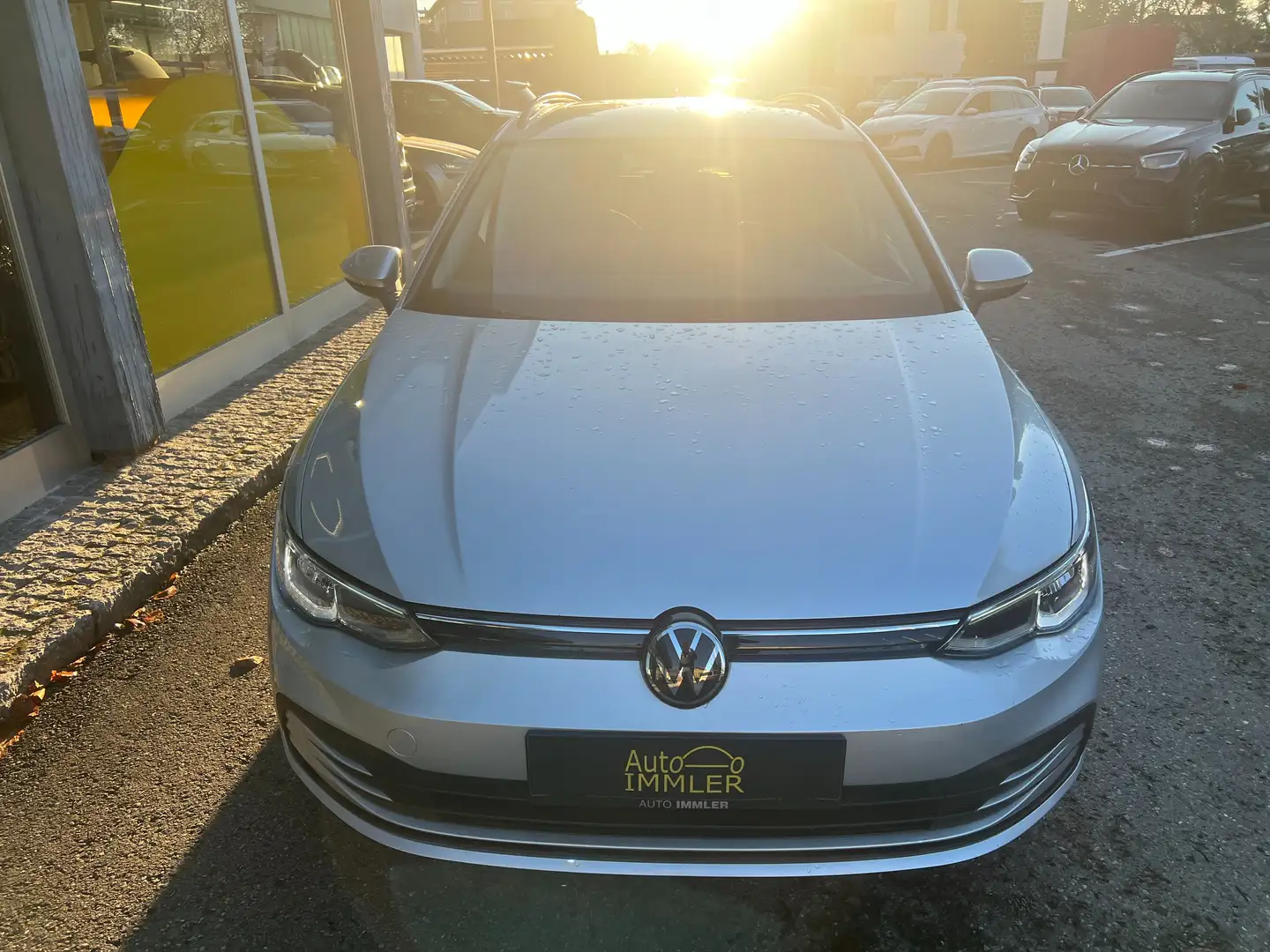 Volkswagen Golf Variant Golf Variant 2,0 TDI Life DSG*NAVI*KOMFORT+WINTERP Silber - 2