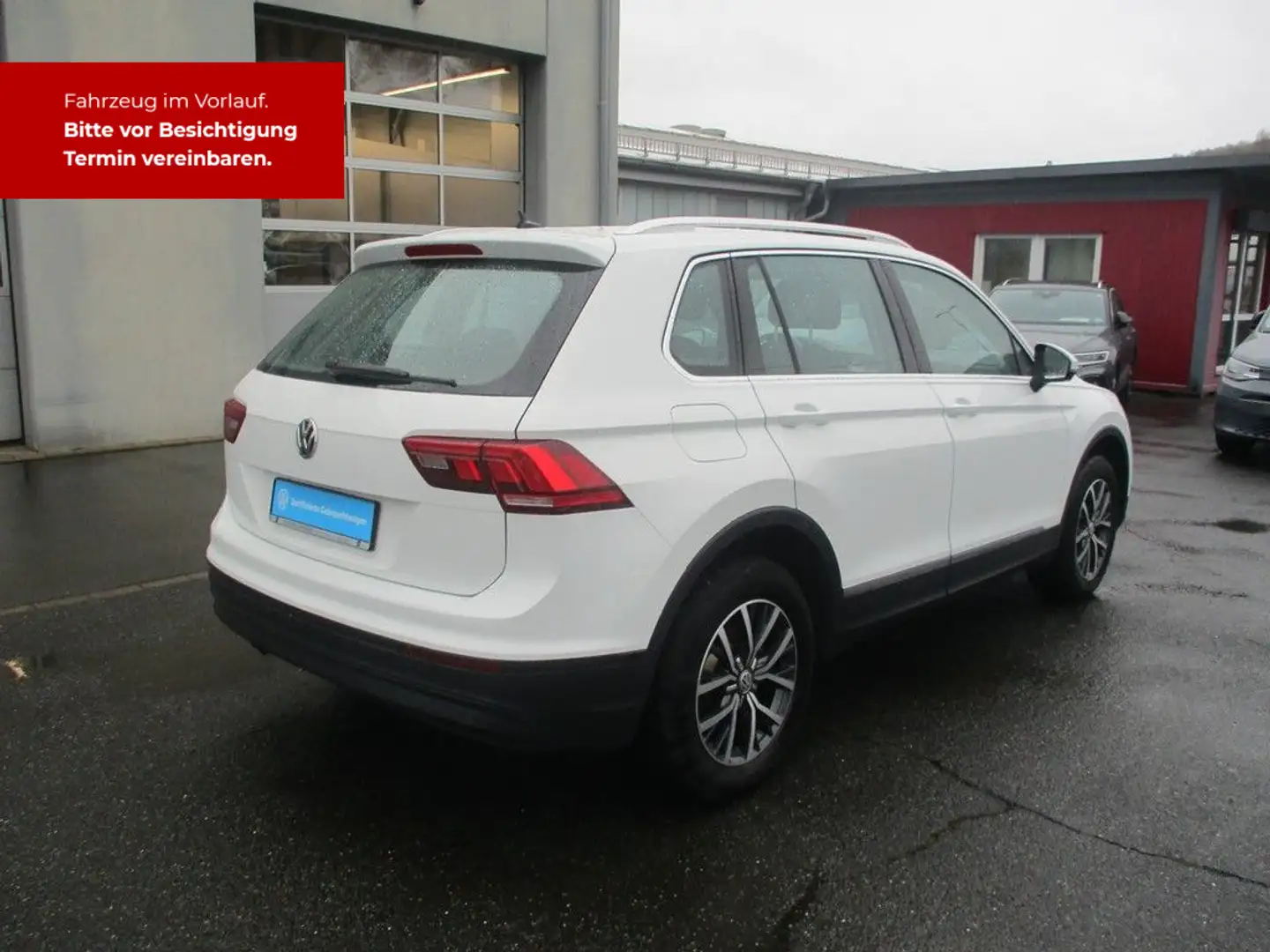Volkswagen Tiguan 2.0 TDI DSG Comfortline 4Motion Navi AHK Wit - 2