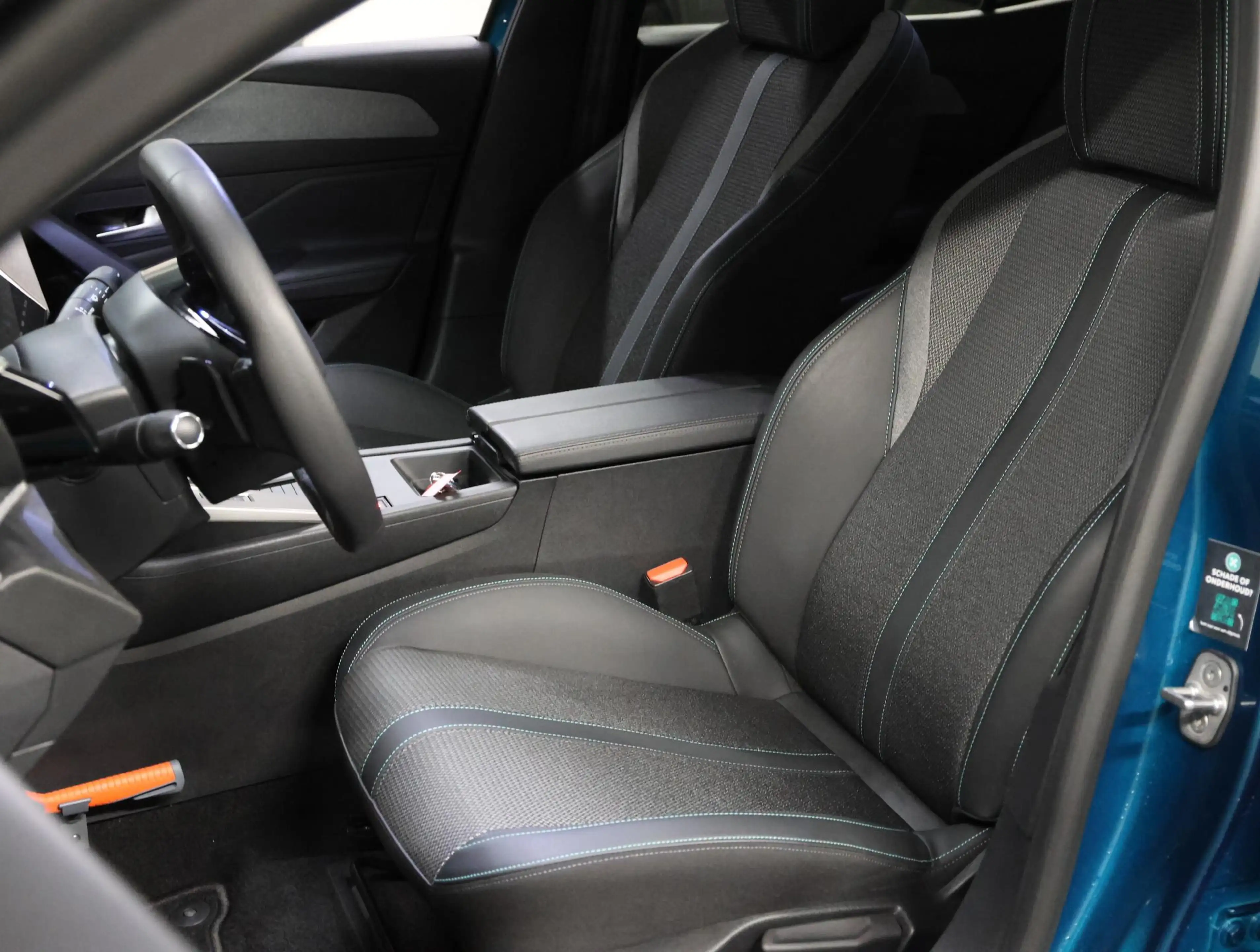 Peugeot 408 1.2 Hybrid Allure 145pk Automaat | Navigatie | Ada — photo 12