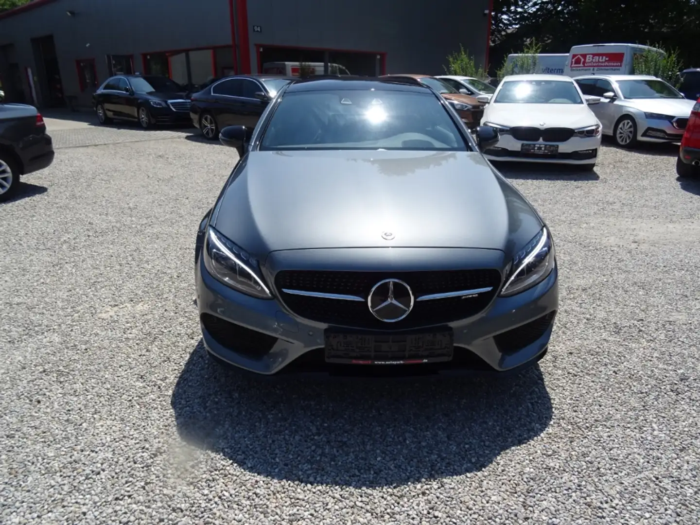 Mercedes-Benz C 400 Coupe 4Matic Night Edition Sportpaket HUD Grijs - 2