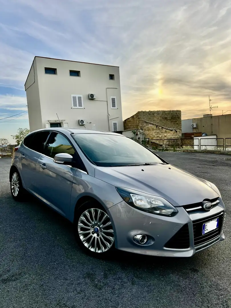 Ford Focus 5p 1.6 tdci Titanium 115cv - 1