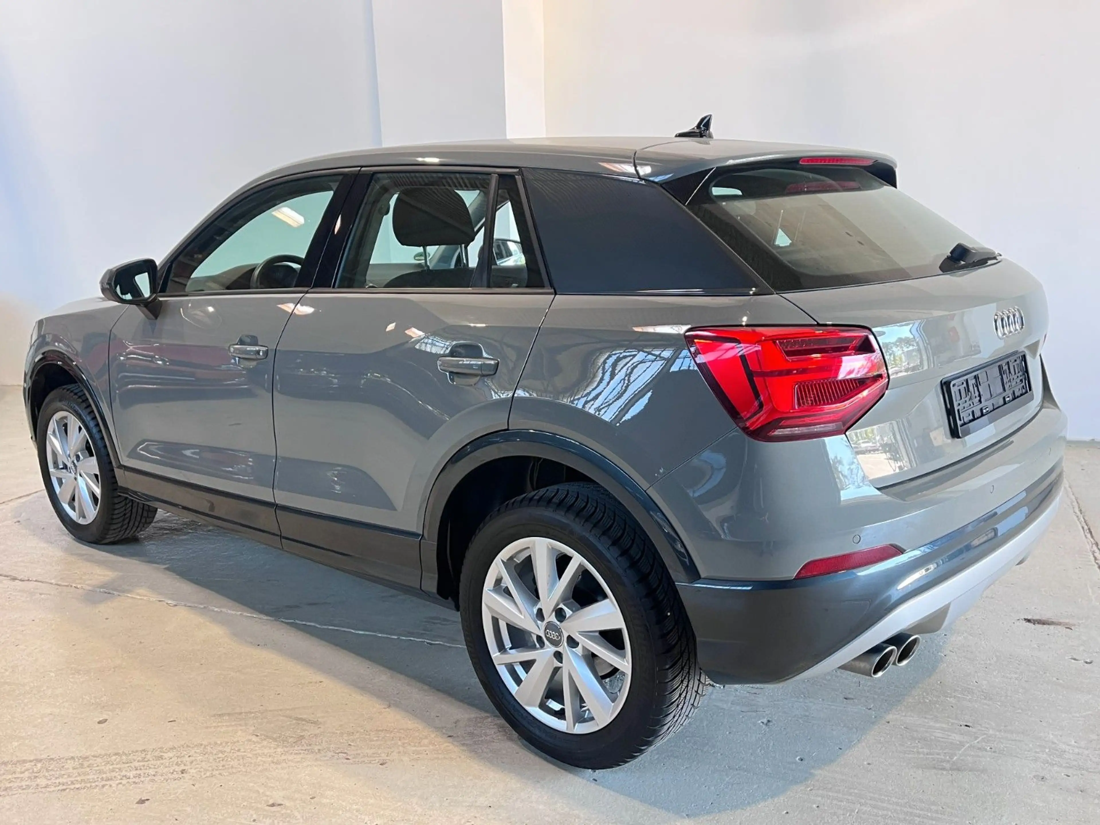 Audi Q2 35 TFSI design 1.5 — photo 4