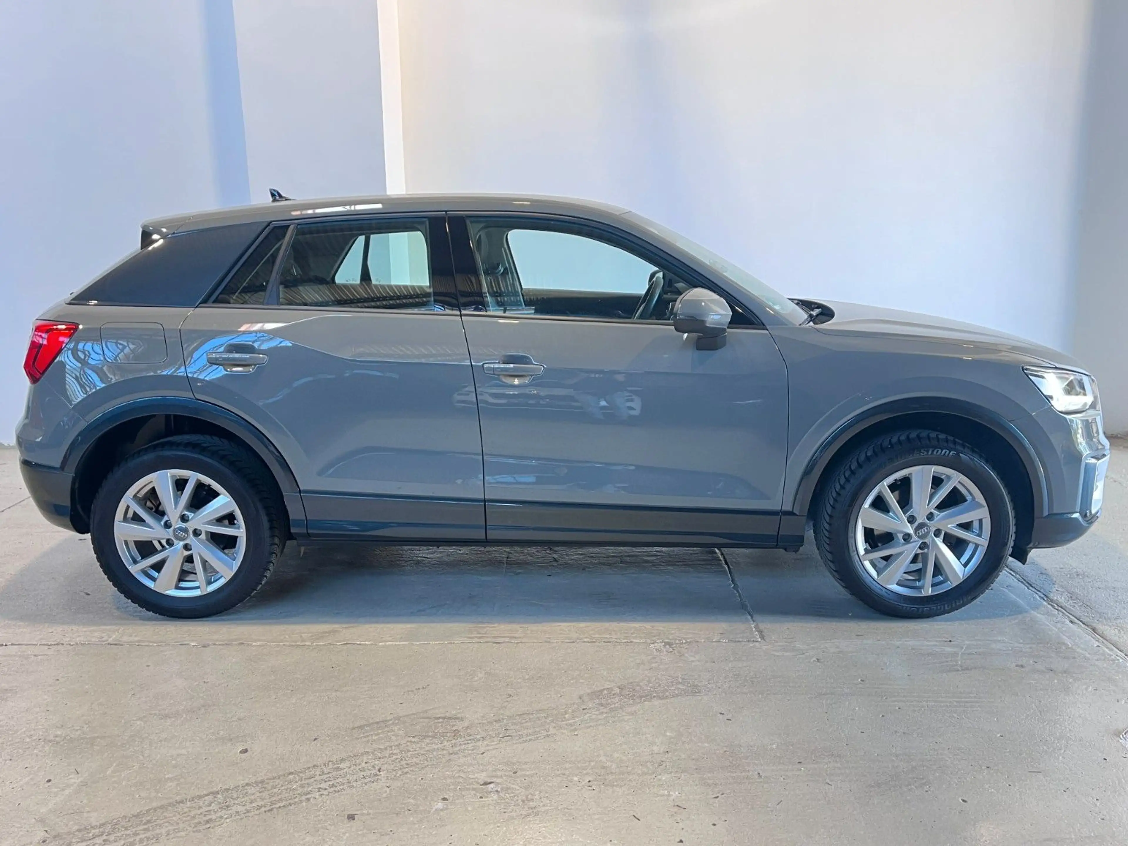 Audi Q2 35 TFSI design 1.5 — photo 5