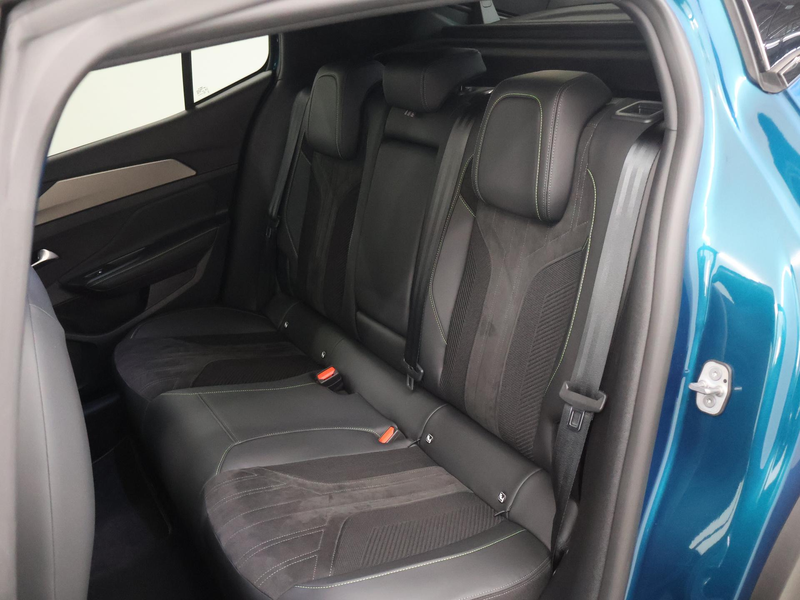 Peugeot 408 1.6 HYbrid GT 225 EAT8 First Edition | Trekhaak El — photo 11