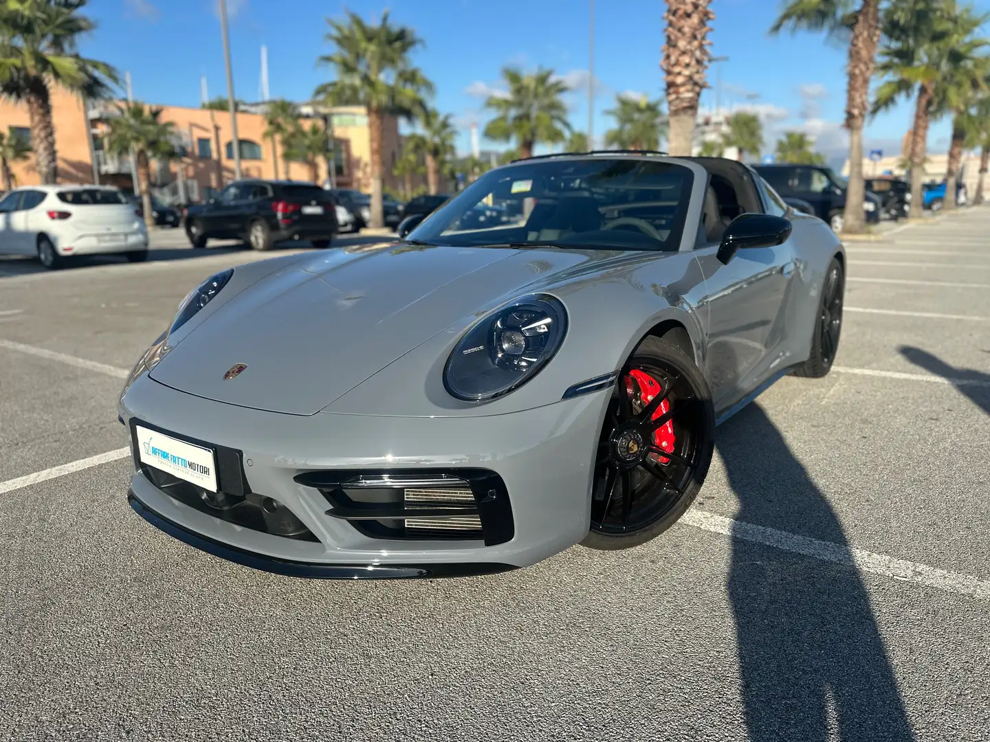 Porsche 992 911 Targa 3.0 4 GTS auto LEASING PORSCHE Grigio - 1
