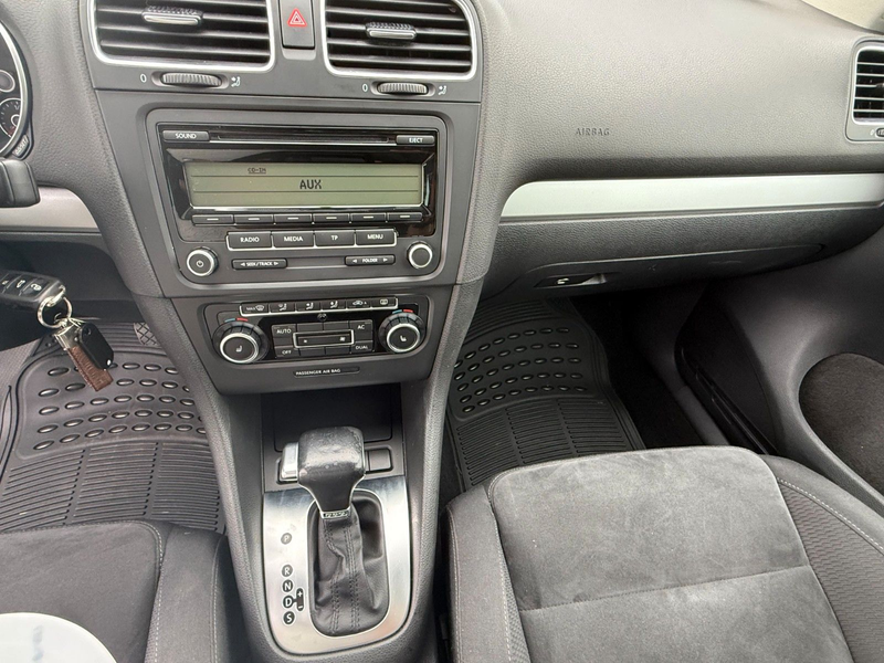 Volkswagen Golf VI Highline 1,4 Automatik — photo 11