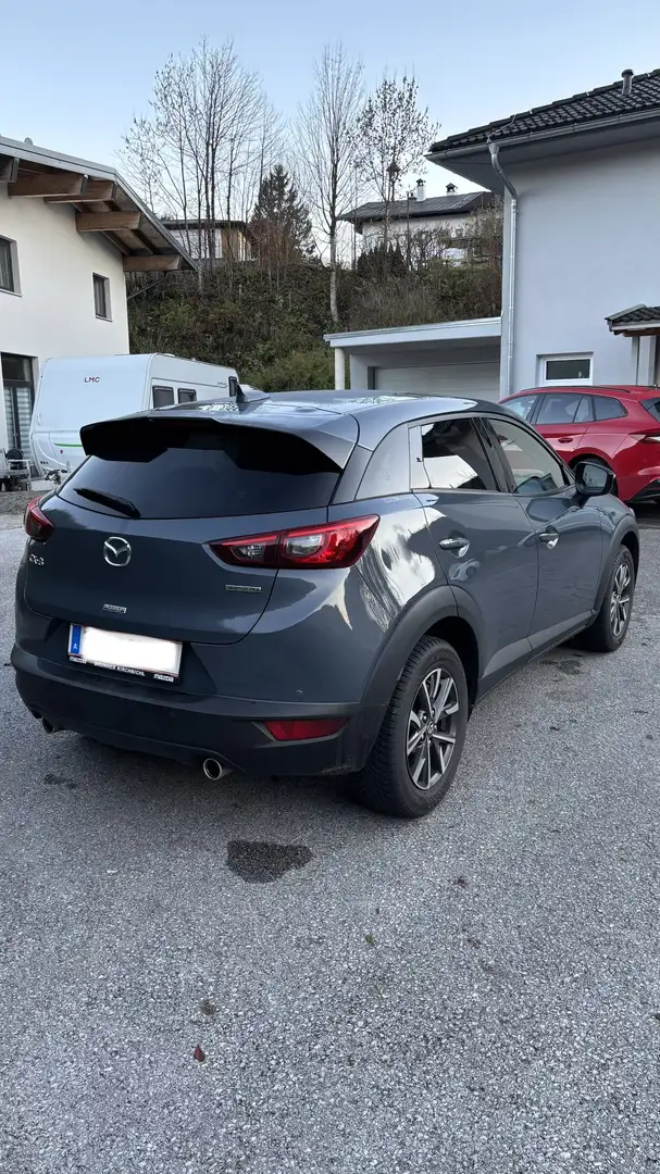 Mazda CX-3 SKYACTIV-G 121 Takumi mit Navigationspaket Grau - 2