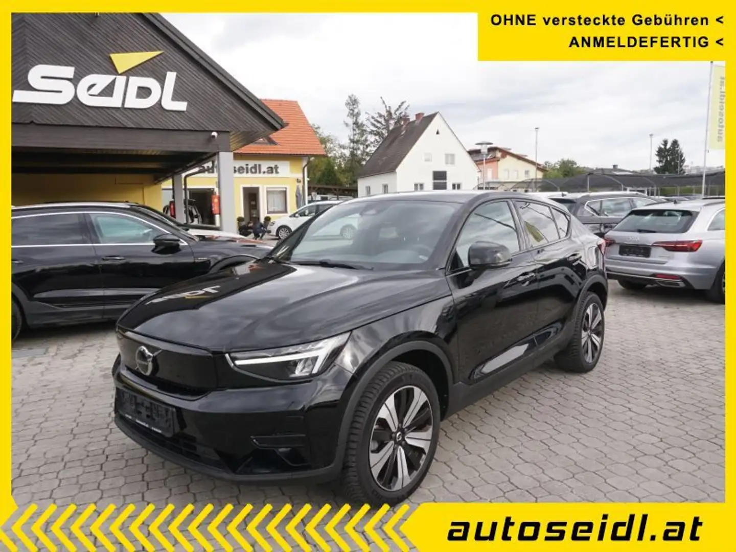 Volvo C40 Recharge Single Front 67kWh Plus *LED+PANORAMA* Schwarz - 1