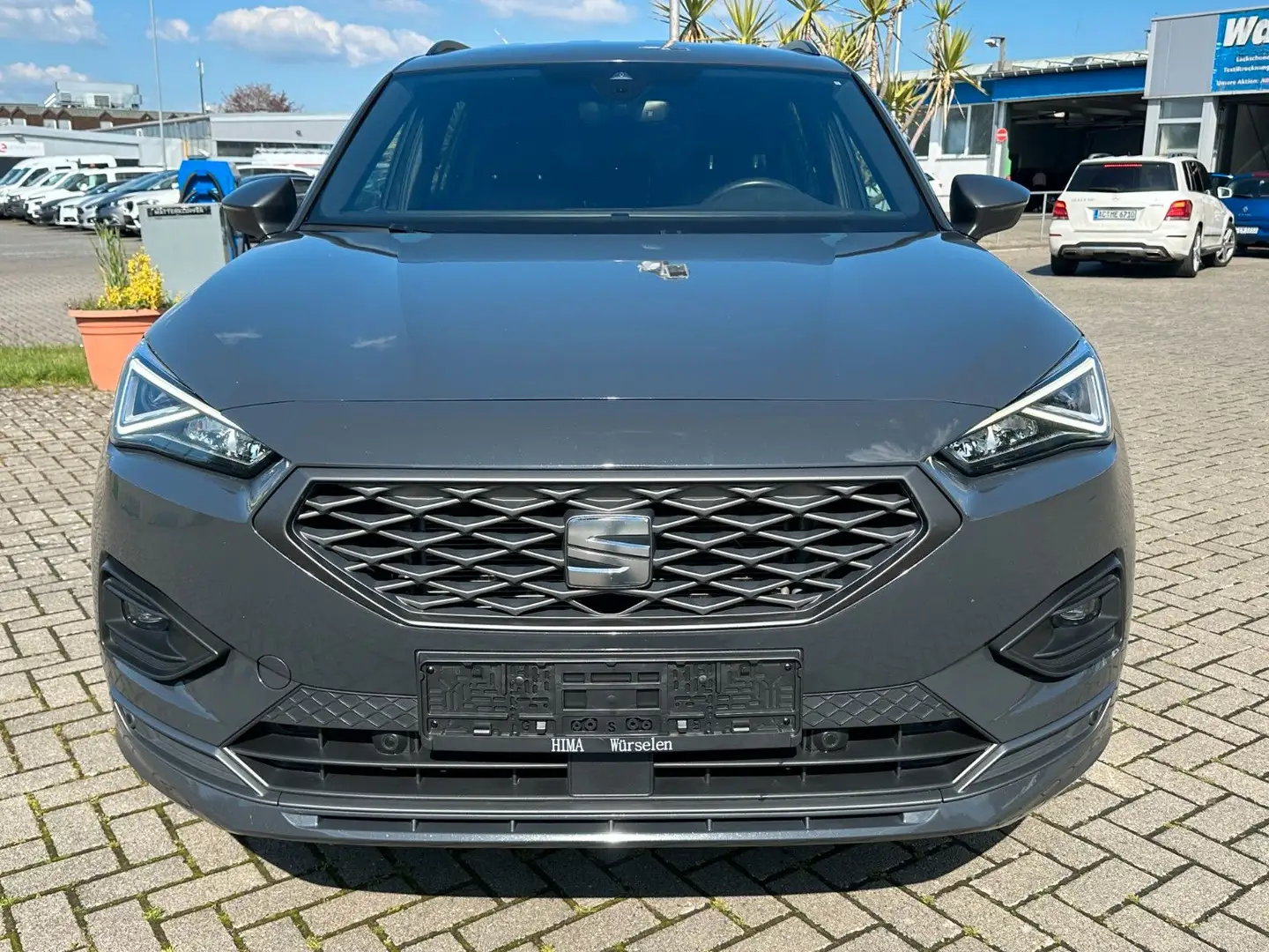 SEAT Tarraco FR 4Drive  *7 SITZER * Grau - 2