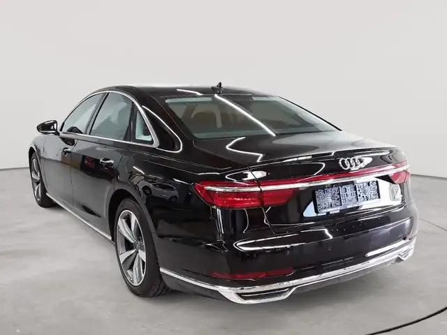 Audi A8 view 5