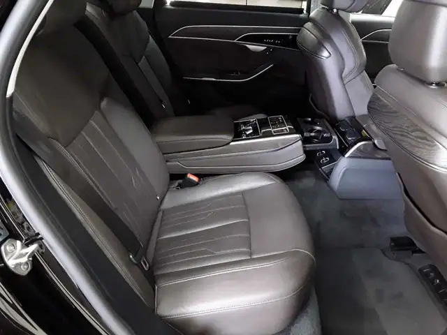 Audi A8 view 14