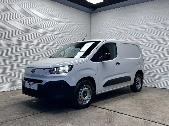 Fiat Doblo 1.5 BlueHDi*L1*CARPLAY*360-CAMERA*LIKE NEW!*