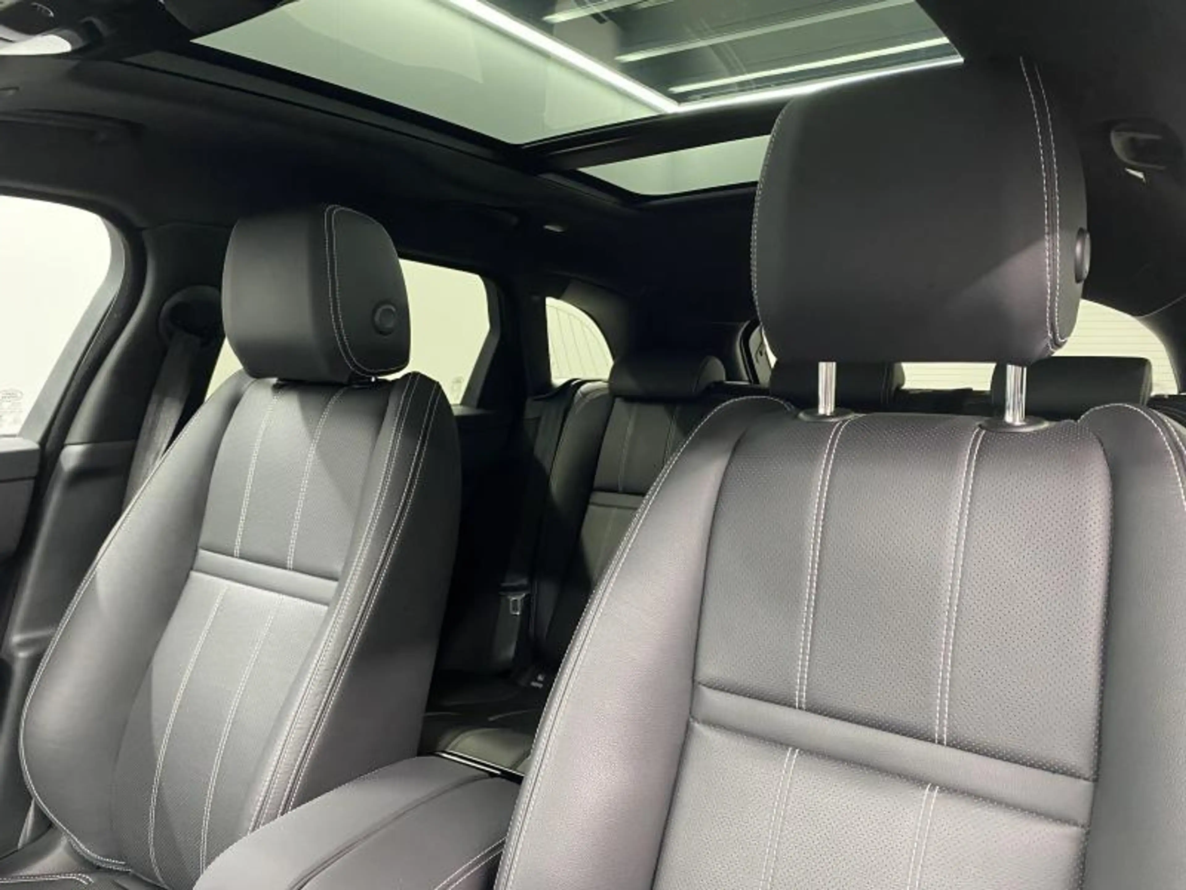 Land Rover Range Rover Velar D200 R-Dynamic SE AWD Auto. 23MY — photo 14