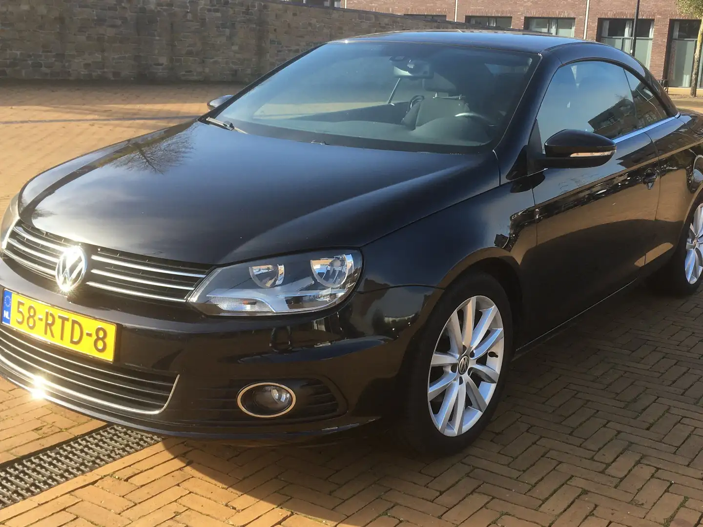Volkswagen Eos Eos 1.4 TSI Highline Fekete - 1