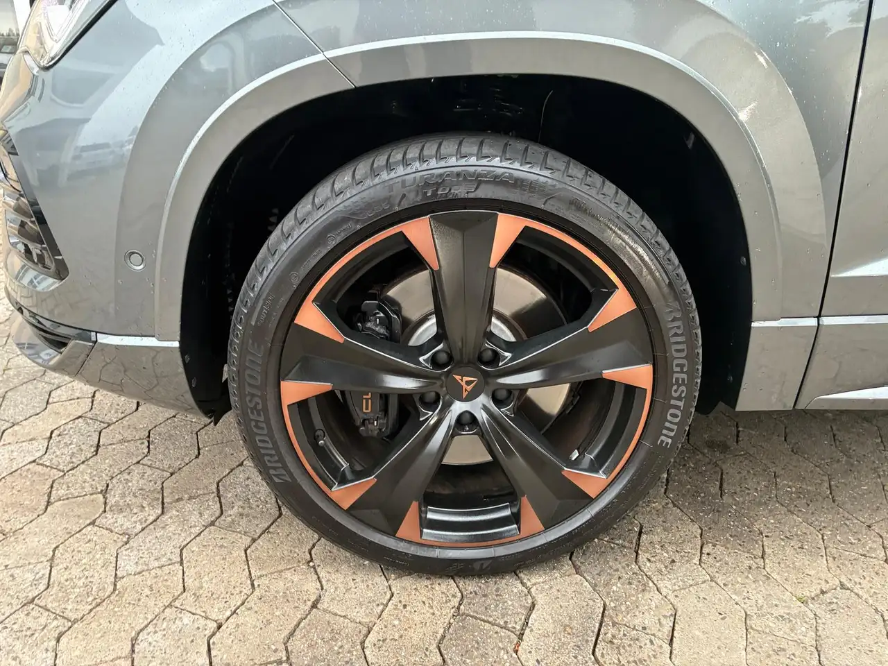Cupra Ateca VZ 2.0 TSI DSG 4x4 LED NAVI 360° ACC TOTW., миниатюра 4