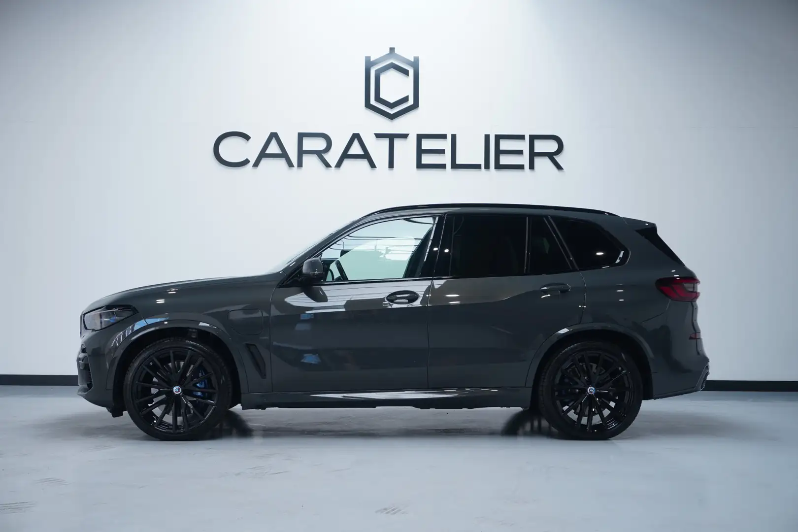 BMW X5 xDrive45e / High Executive / Dravitgrau Metallic / Grijs - 2