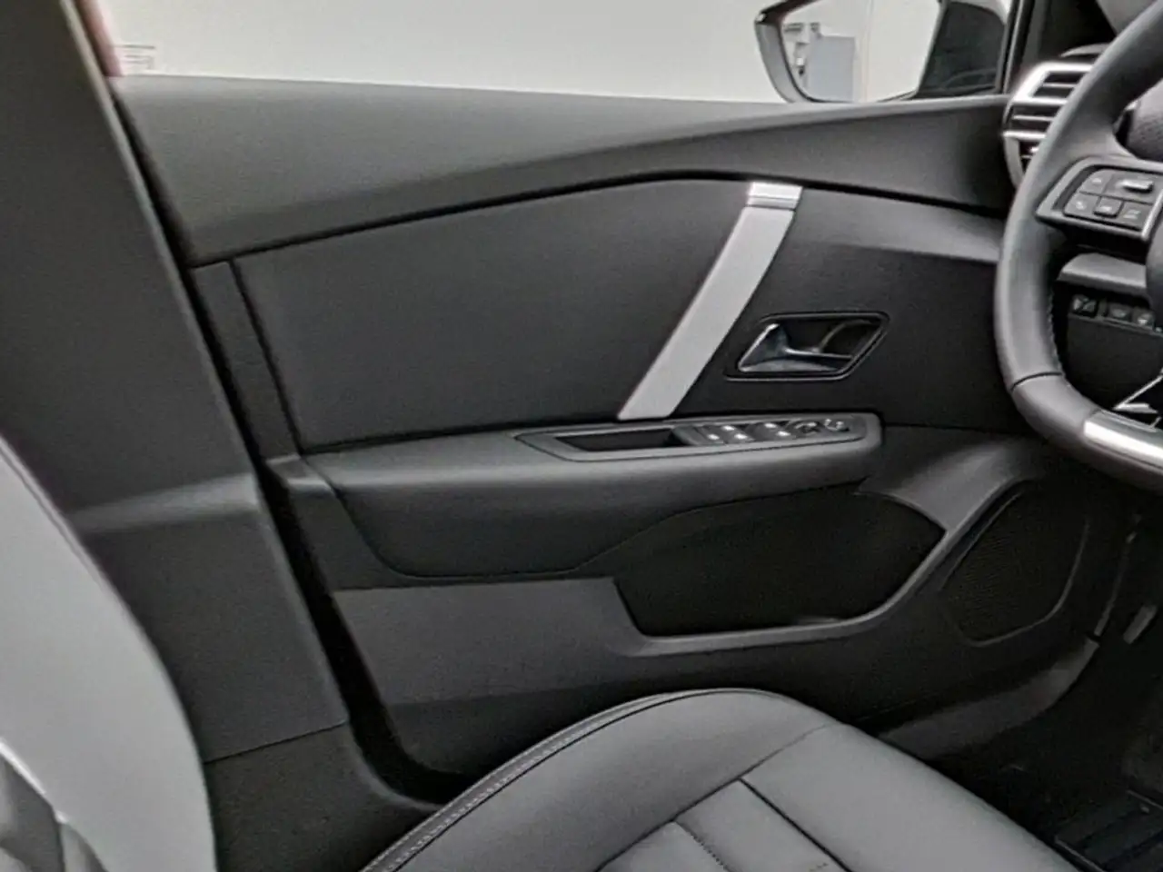 Citroen C4 2026 — фото 16